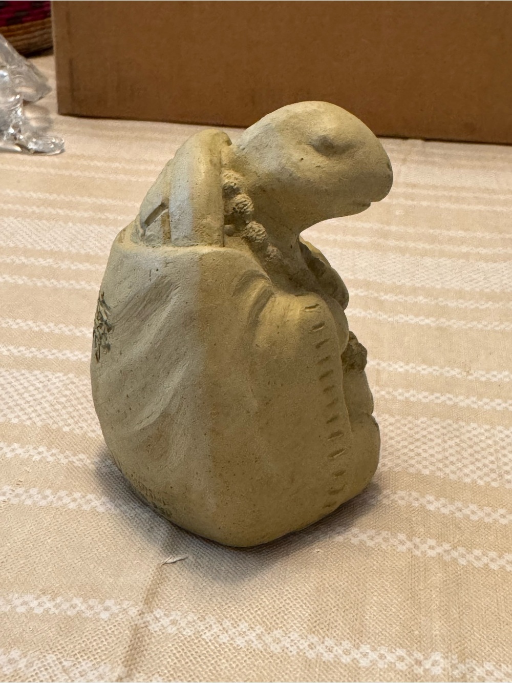 Meditating turtle - Picture 2 of 11